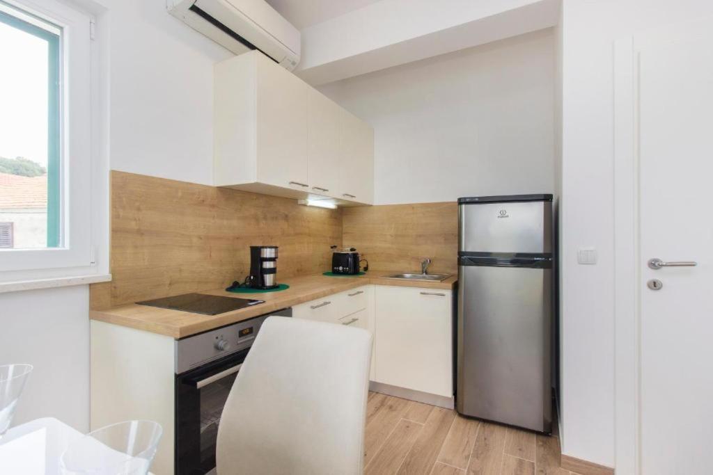 Ferienwohnung Riva 2 Krapanj Exterior foto
