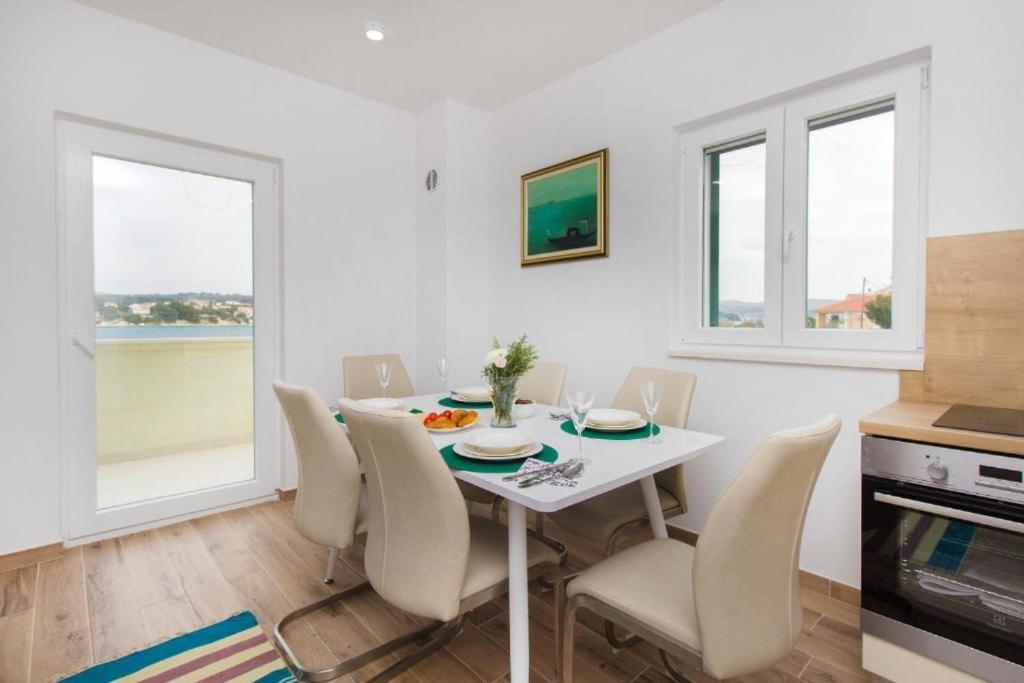 Ferienwohnung Riva 2 Krapanj Exterior foto