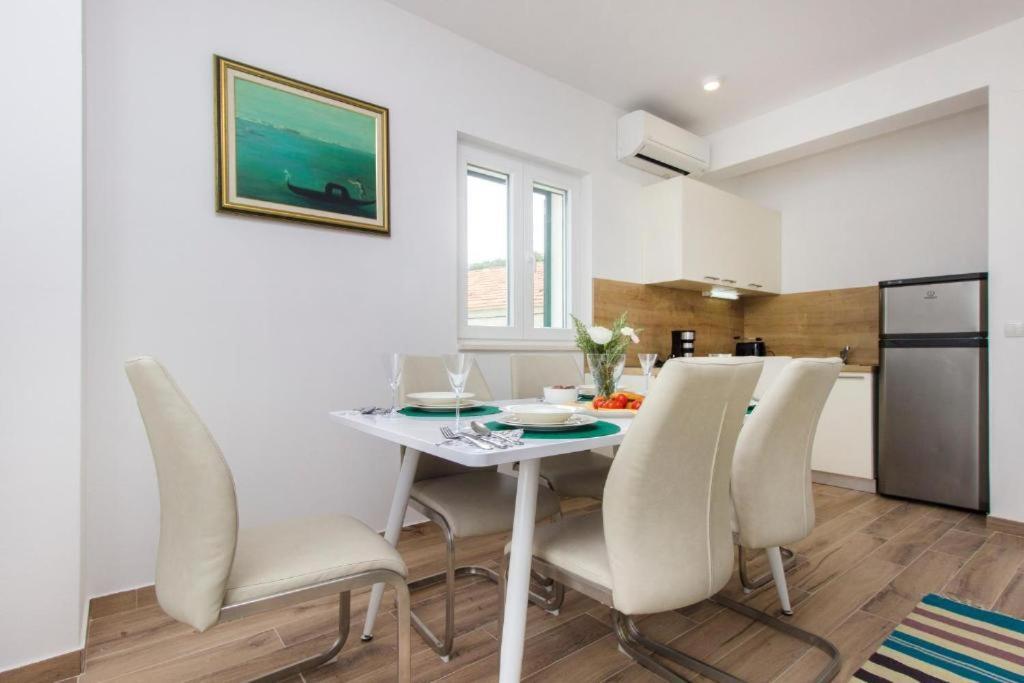 Ferienwohnung Riva 2 Krapanj Exterior foto